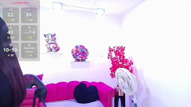 Miss dolly  online show from April 2026 12:21:01 PM