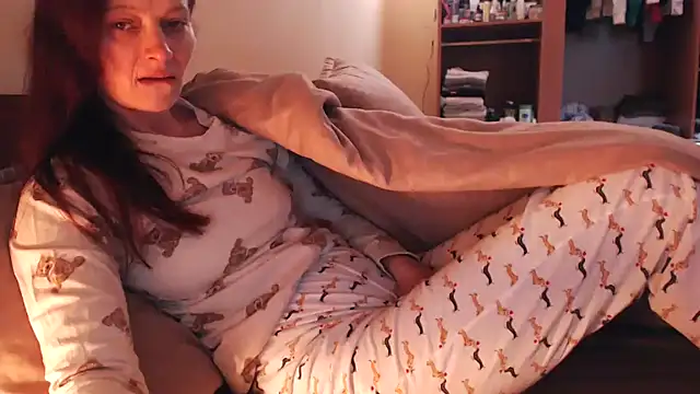 LovelyAndraGirl online show from May 2026 04:39:02 AM