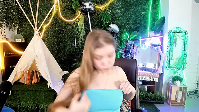 MayaSinabon online show from October 2025 09:08:02 AM