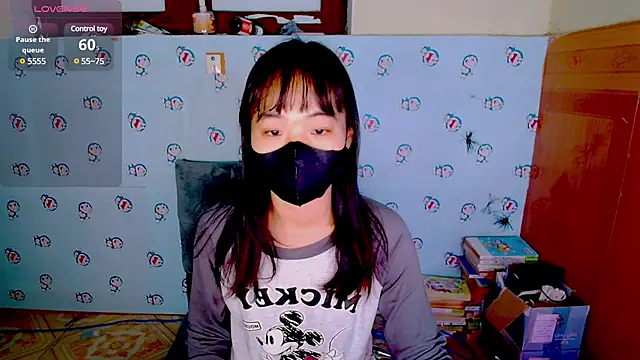   Saphia   online show from January 2025 12:38:01 AM