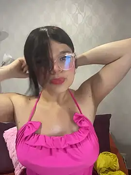 Snapshot of dayis_butera chatting on May 2026 12:23:01 PM dayis butera online show from May 2026 12:23:01 PM