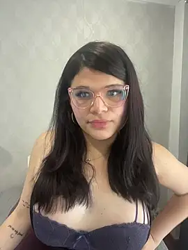 Snapshot of dayis_butera chatting on July 2026 12:53:01 PM dayis butera online show from July 2026 12:53:01 PM