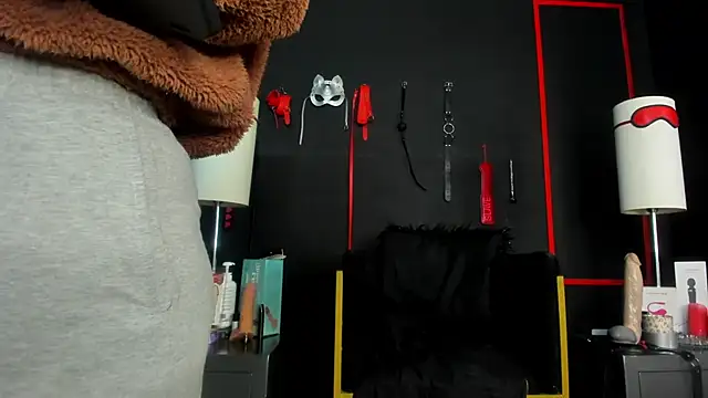 CharlotteScotte online show from January 2026 11:59:01 AM