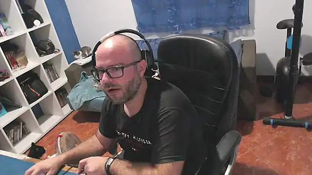 ravingr4d4 online show from October 2025 09:26:02 PM