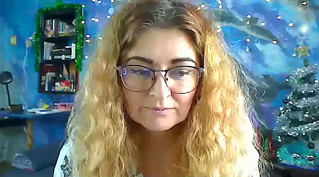 Helen1974 online show from January 2025 06:35:01 PM