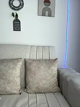 Seized lust online show from April 2026 05:21:01 PM