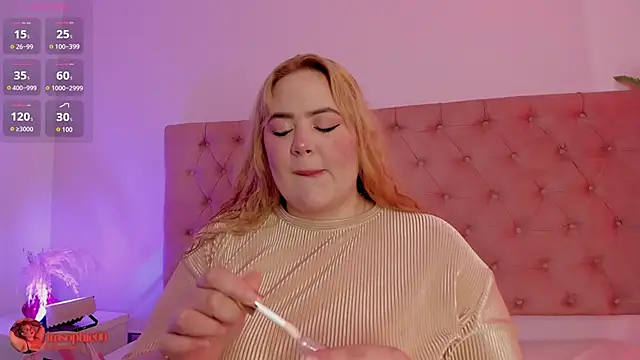 sophiarossee  online show from April 2026 01:11:01 PM