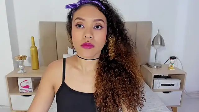 Zoe Gruber online show from July 2026 01:58:33 AM