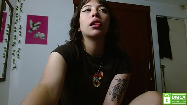liisaxxx online show from June 2026 09:56:02 AM