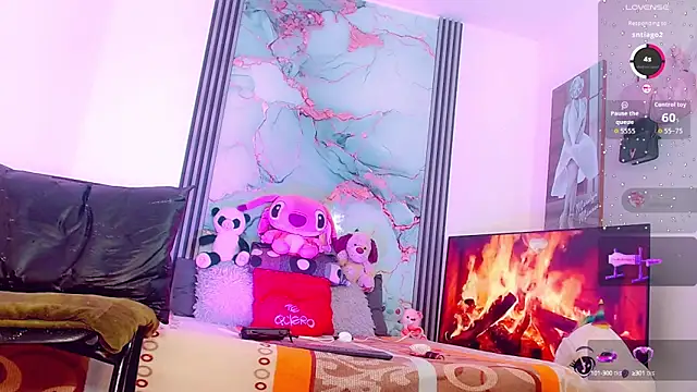  ChanellR  online show from September 2025 07:26:01 PM