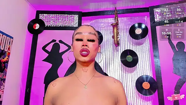  ChanellR  online show from April 2026 11:48:01 AM