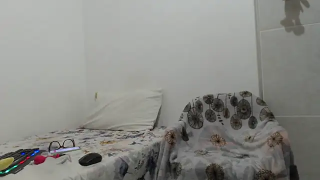 madonna101 online show from February 2026 07:23:01 PM