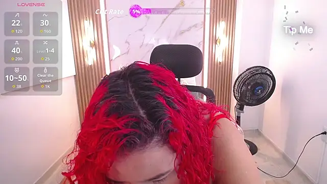 Snapshot of Mariana_Rojas chatting on July 2026 05:38:02 AM Mariana Rojas online show from July 2026 05:38:02 AM