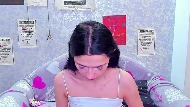 Vanessa Florence online show from March 2025 06:54:01 AM