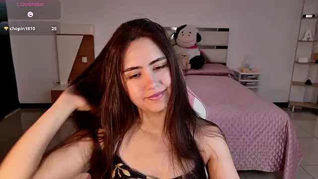 Snapshot of AllisonPalmer chatting on September 2025 01:02:02 PM AllisonPalmer online show from September 2025 01:02:02 PM