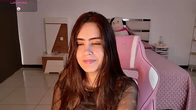 Snapshot of AllisonPalmer chatting on October 2025 02:27:02 PM AllisonPalmer online show from October 2025 02:27:02 PM