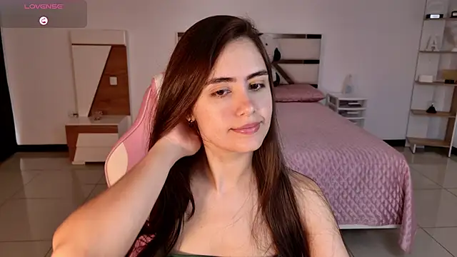 Snapshot of AllisonPalmer chatting on December 2025 12:32:01 PM AllisonPalmer online show from December 2025 12:32:01 PM