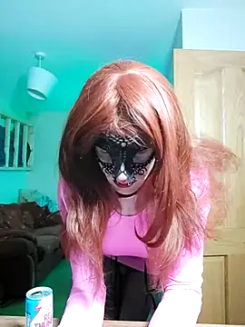 irishtommy1986 online show from December 2025 09:41:02 PM