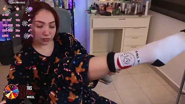 LilyVelvett online show from December 2025 03:33:02 AM