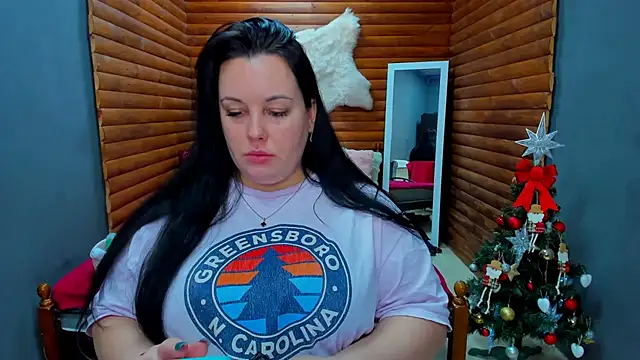 BubbleEmma online show from January 2025 04:18:02 PM