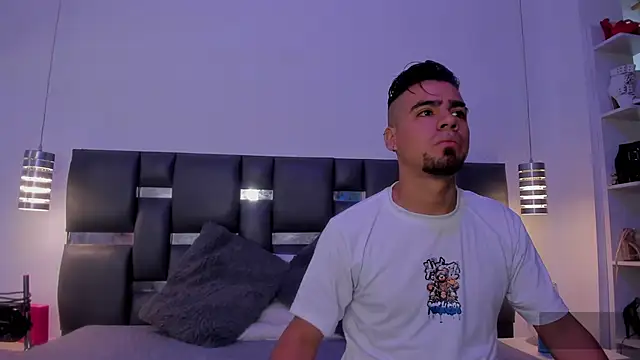 PittAndLunaa online show from February 2026 12:20:02 PM