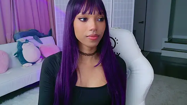 Snapshot of lileviemarie chatting on September 2025 02:00:02 AM lileviemarie online show from September 2025 02:00:02 AM