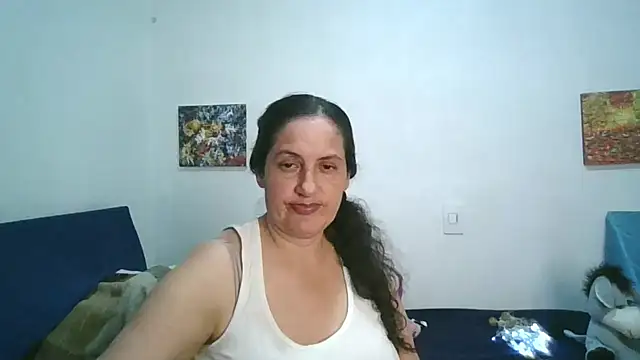 Snapshot of ximenajimenez chatting on June 2026 11:15:02 PM ximenajimenez online show from June 2026 11:15:02 PM