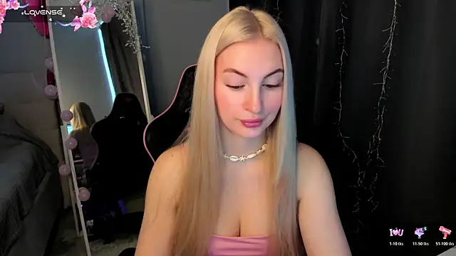 Kimmy powell online show from April 2026 03:31:02 AM