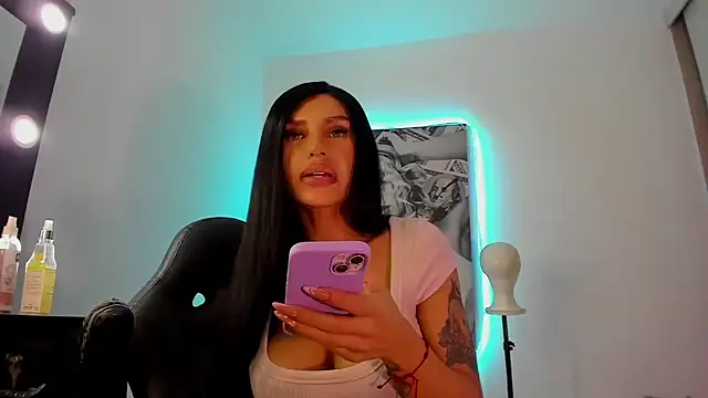 Snapshot of _juliana_star_ chatting on March 2025 04:05:02 AM  juliana star  online show from March 2025 04:05:02 AM
