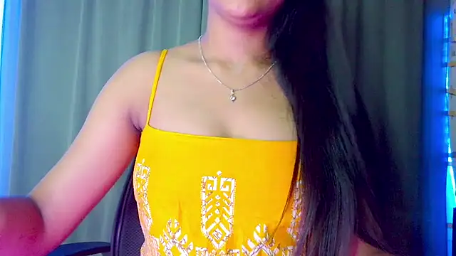 Snapshot of CallMeSima chatting on June 2026 12:44:02 PM CallMeSima online show from June 2026 12:44:02 PM