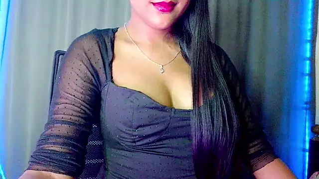 Snapshot of CallMeSima chatting on June 2026 05:46:01 PM CallMeSima online show from June 2026 05:46:01 PM