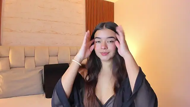 SophiaWylde online show from February 2025 03:46:02 AM