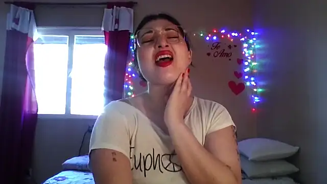 imsohornydacom online show from February 2026 05:47:02 PM