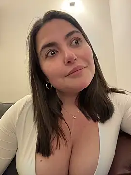 sukhakunis1 online show from April 2026 08:53:01 PM