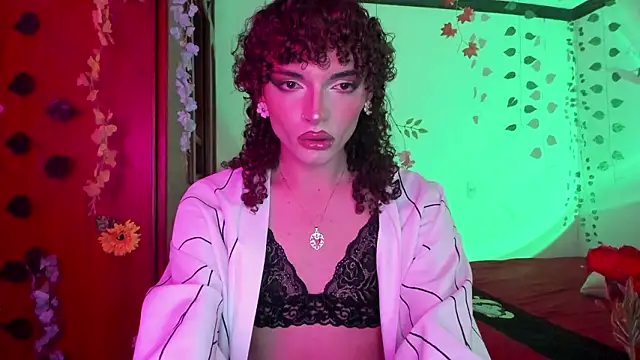 lucianromero online show from February 2026 10:08:01 PM