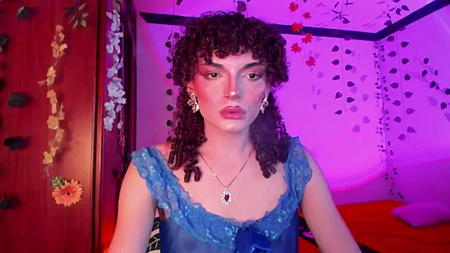 lucianromero online show from March 2026 05:04:02 AM