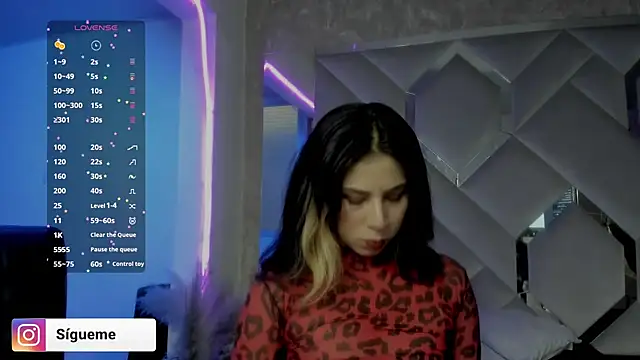 Sara Foxx1 online show from April 2026 07:41:01 PM