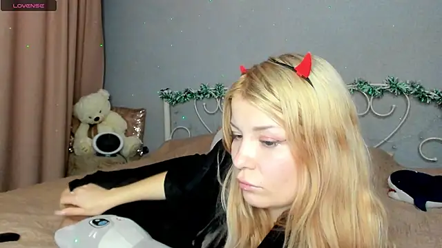 Leila purr18 online show from December 2024 03:18:02 AM