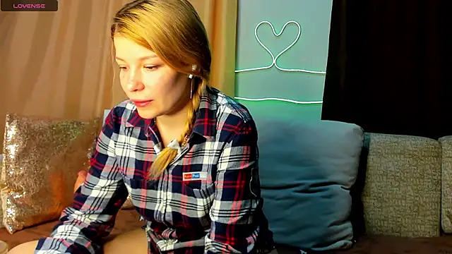 Leila purr18 online show from March 2025 02:56:02 AM
