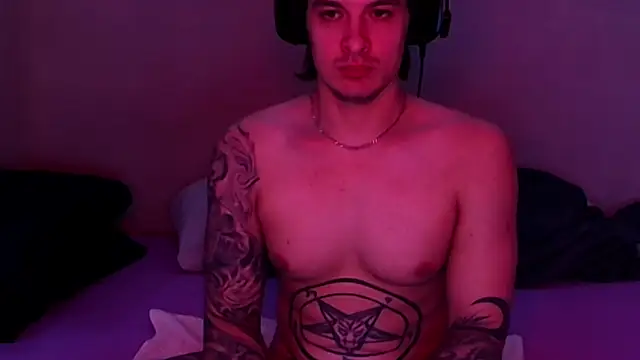 Snapshot of baphomet_from_ice chatting on November 2025 02:12:01 AM baphomet from ice online show from November 2025 02:12:01 AM