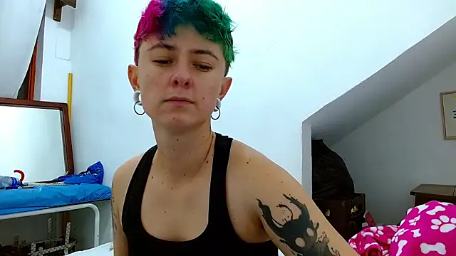 tomboyblue online show from November 2025 06:02:02 AM