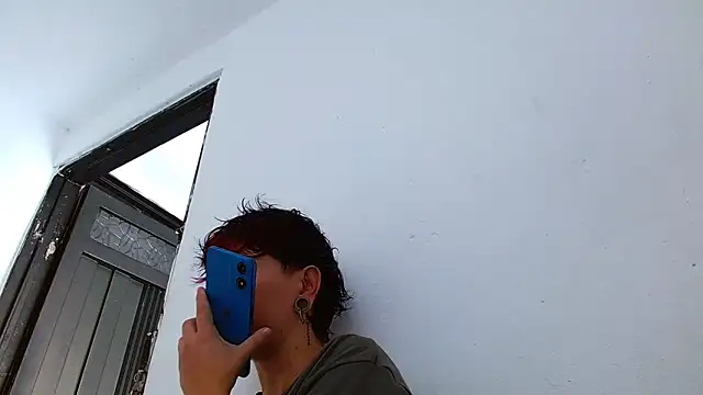 tomboyblue online show from April 2026 05:32:02 PM