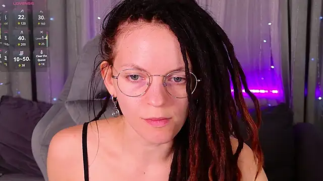 Snapshot of CoreyJane chatting on June 2026 04:48:01 AM CoreyJane online show from June 2026 04:48:01 AM