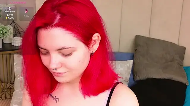 Lisa Adam online show from December 2025 04:23:02 PM