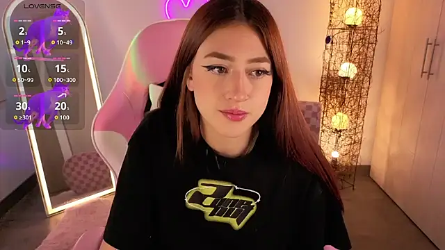 violet ch online show from November 2025 06:44:02 PM