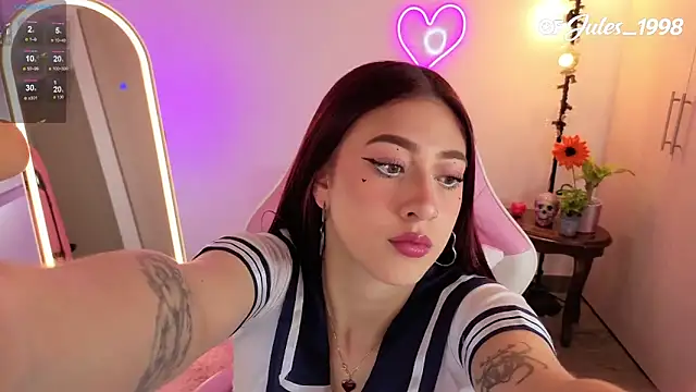 Snapshot of violet_ch chatting on May 2026 08:06:01 PM violet ch online show from May 2026 08:06:01 PM