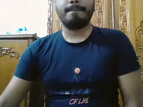 desiboyasif online show from October 2025 06:05:01 PM
