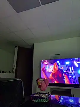 DanielGomez9 online show from March 2026 06:19:01 AM