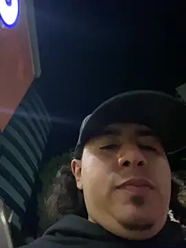 Snapshot of DanielGomez9 chatting on July 2026 03:20:02 AM DanielGomez9 online show from July 2026 03:20:02 AM