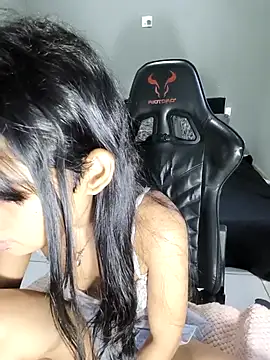 Livia Diaz online show from April 2026 08:44:01 PM